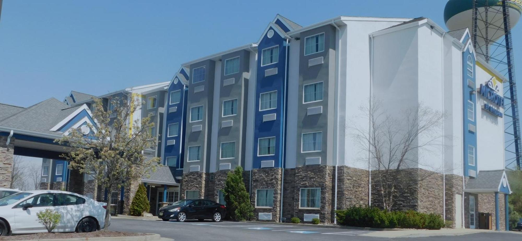 Microtel Inn & Suites By Wyndham Wheeling At The Highlands Triadelphia Dış mekan fotoğraf