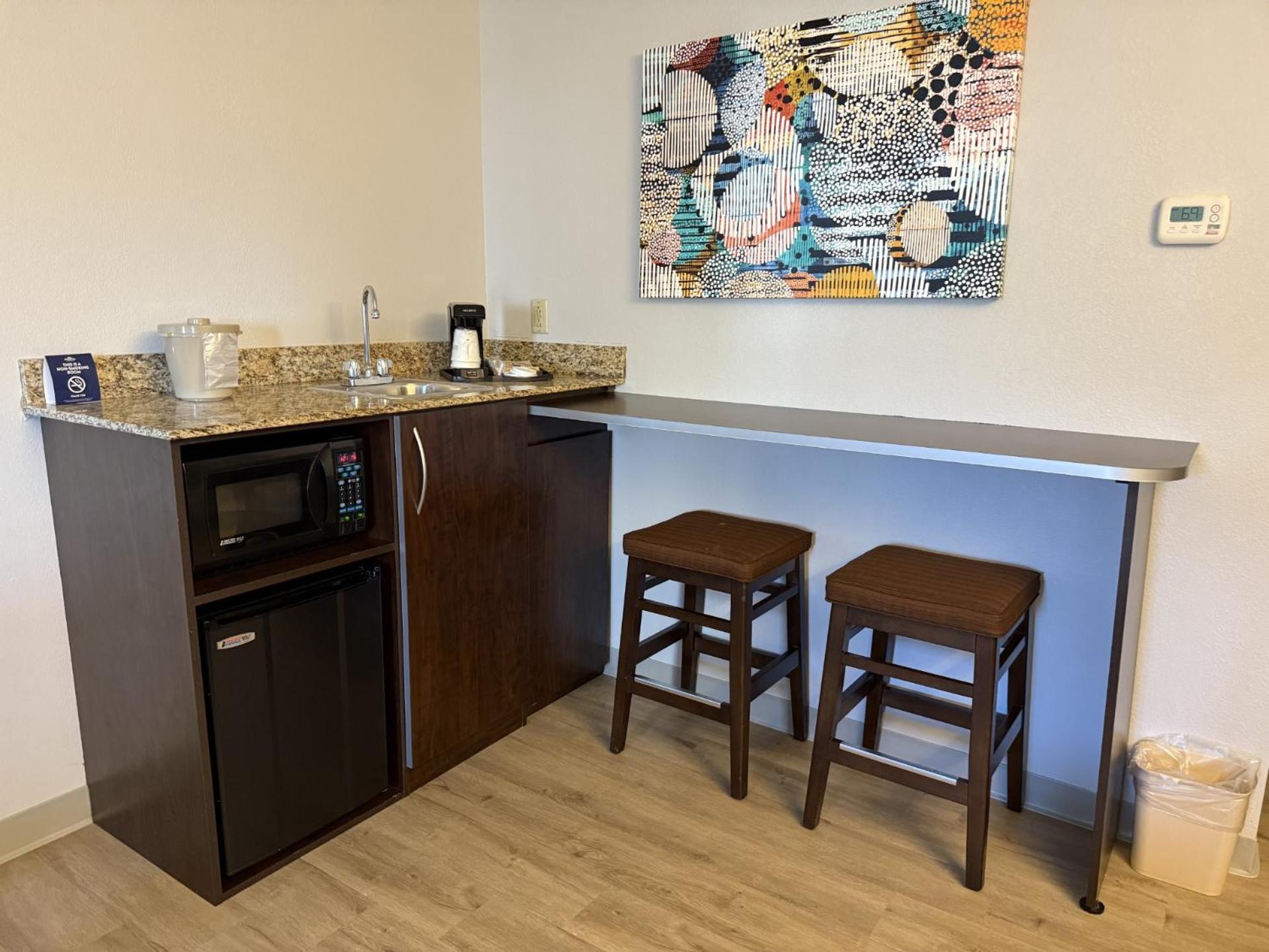 Microtel Inn & Suites By Wyndham Wheeling At The Highlands Triadelphia Dış mekan fotoğraf